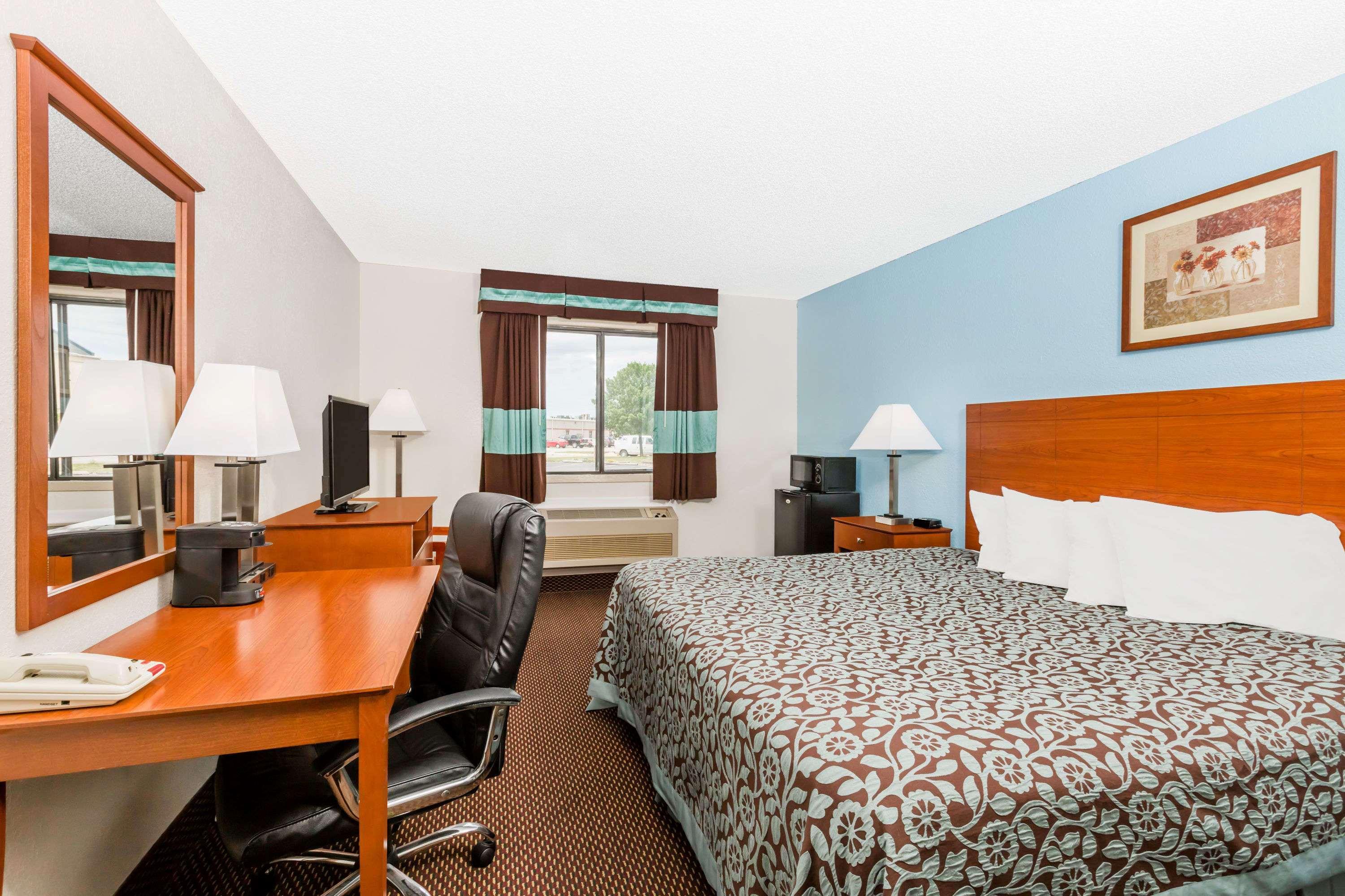 Days Inn By Wyndham Ankeny - Des Moines Екстер'єр фото
