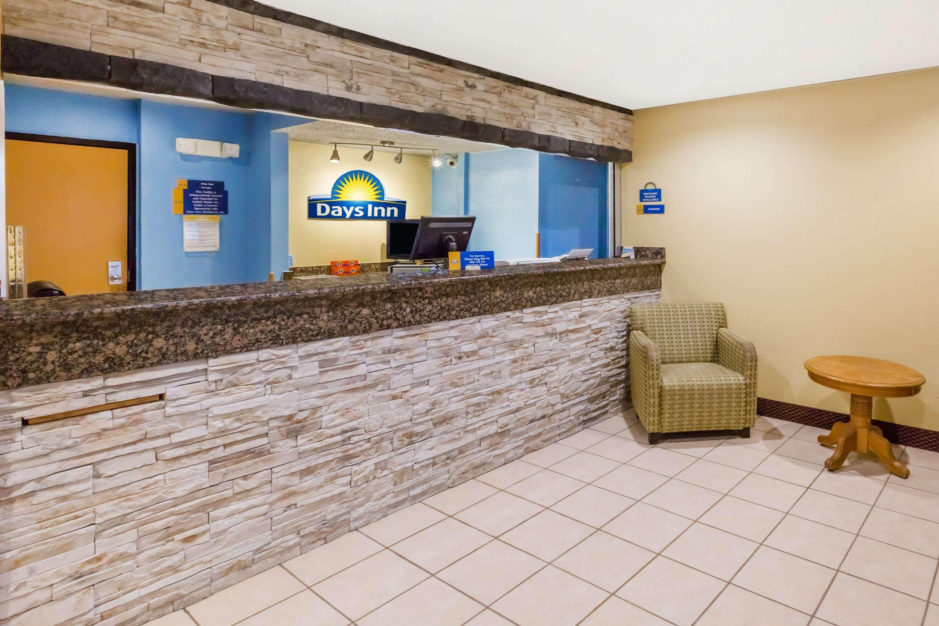 Days Inn By Wyndham Ankeny - Des Moines Екстер'єр фото